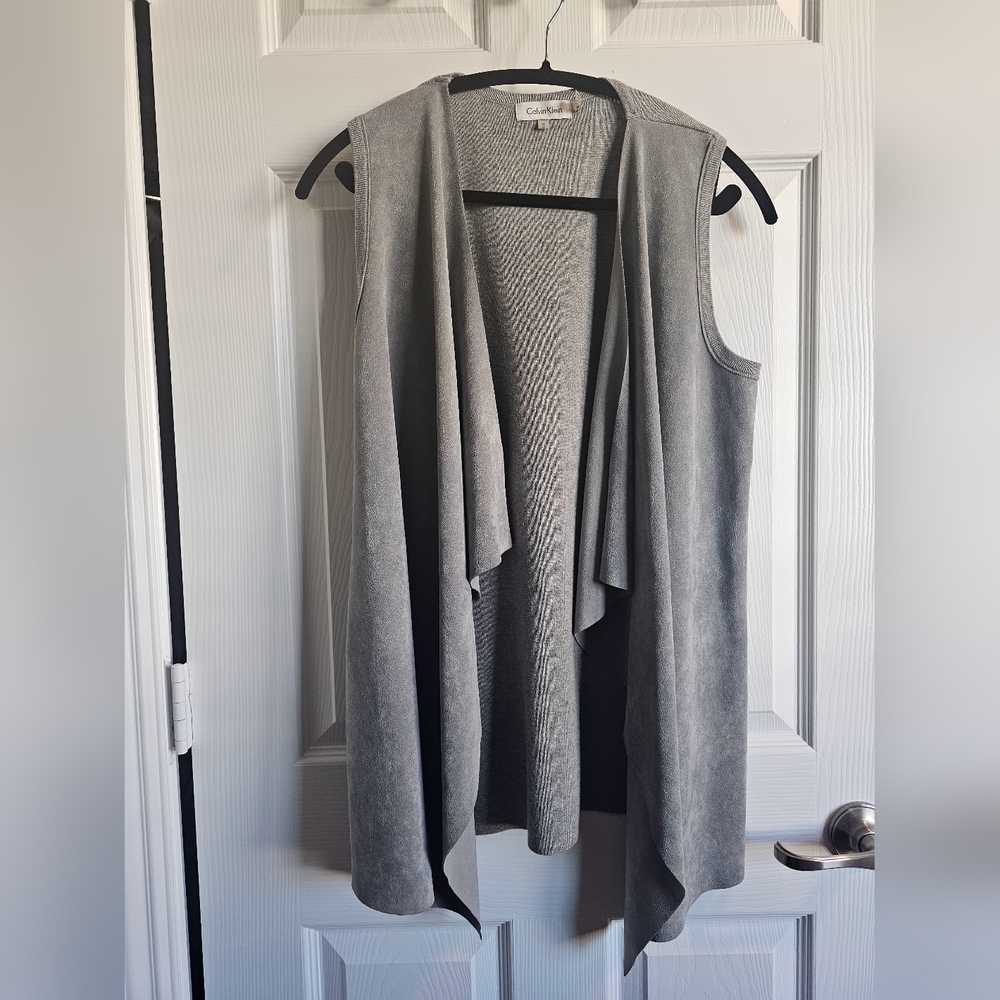 Calvin Klein gray swing vest.